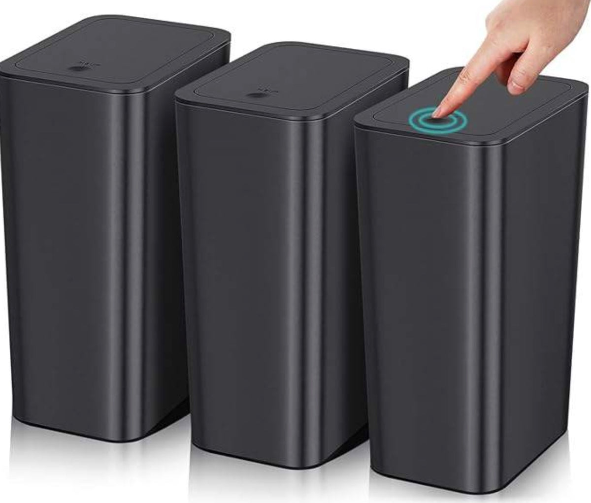 Small Bathroom Trash Can with Lid